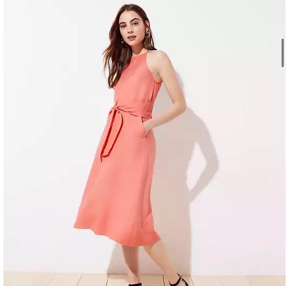 Elegant Coral Sleeveless Halter Dress